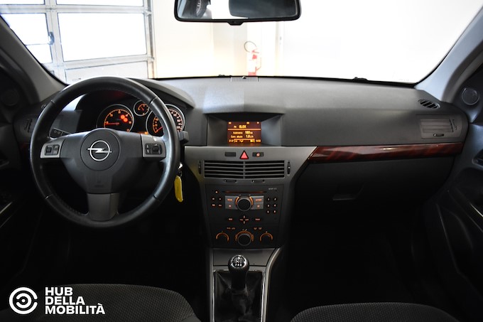 OPEL Astra 1.7 CDTI 101CV 5 porte Elegance